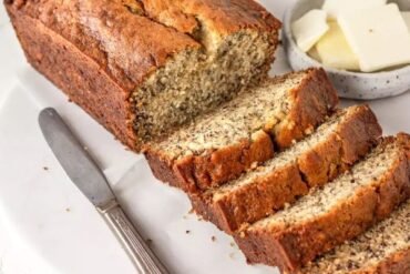 Easy Banana Bread recipe